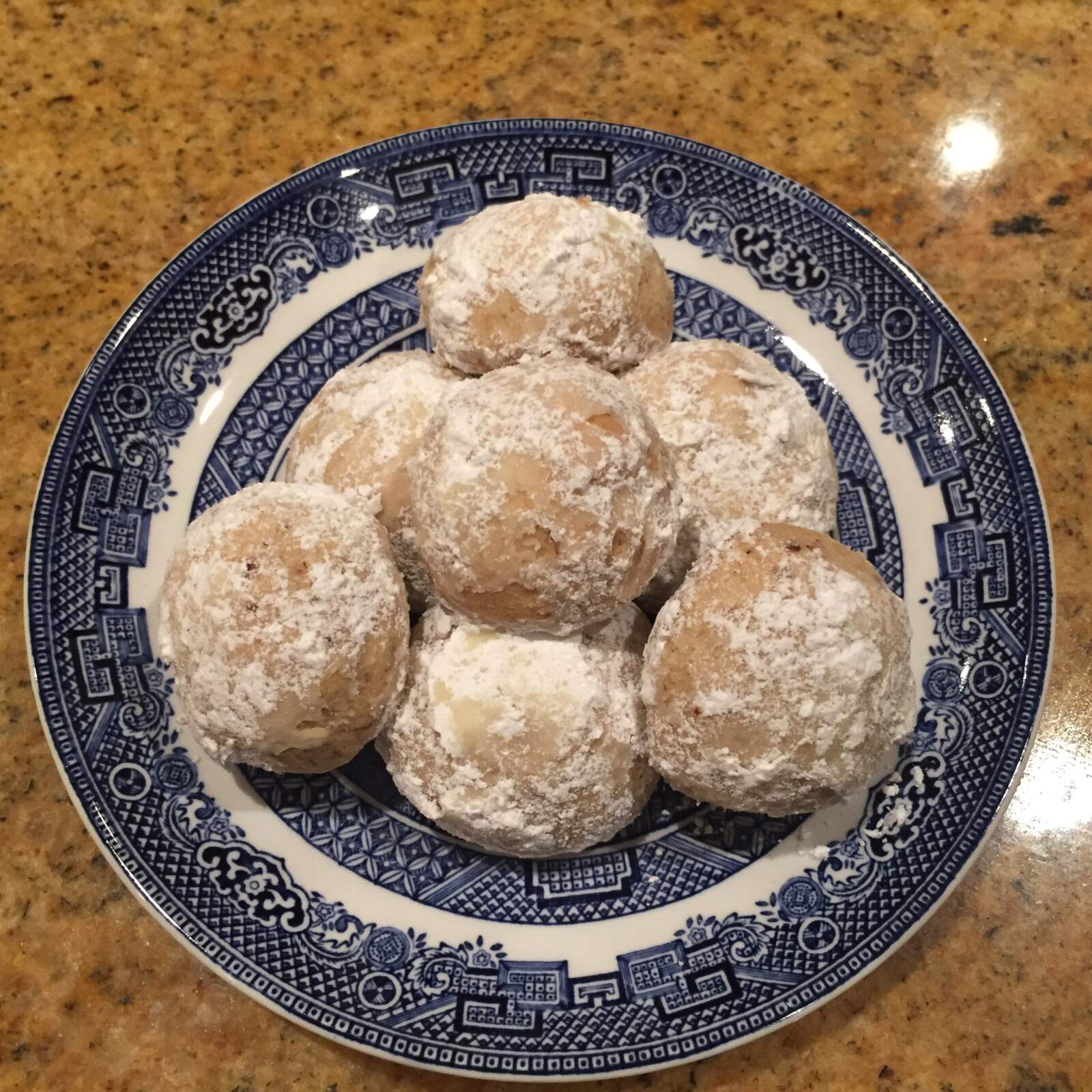 christmas snowballs by laylah's lovin' oven