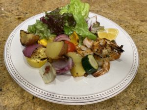 Whole 30 Day 22: Grilled Shrimp and Veggies with Mixed Greens
